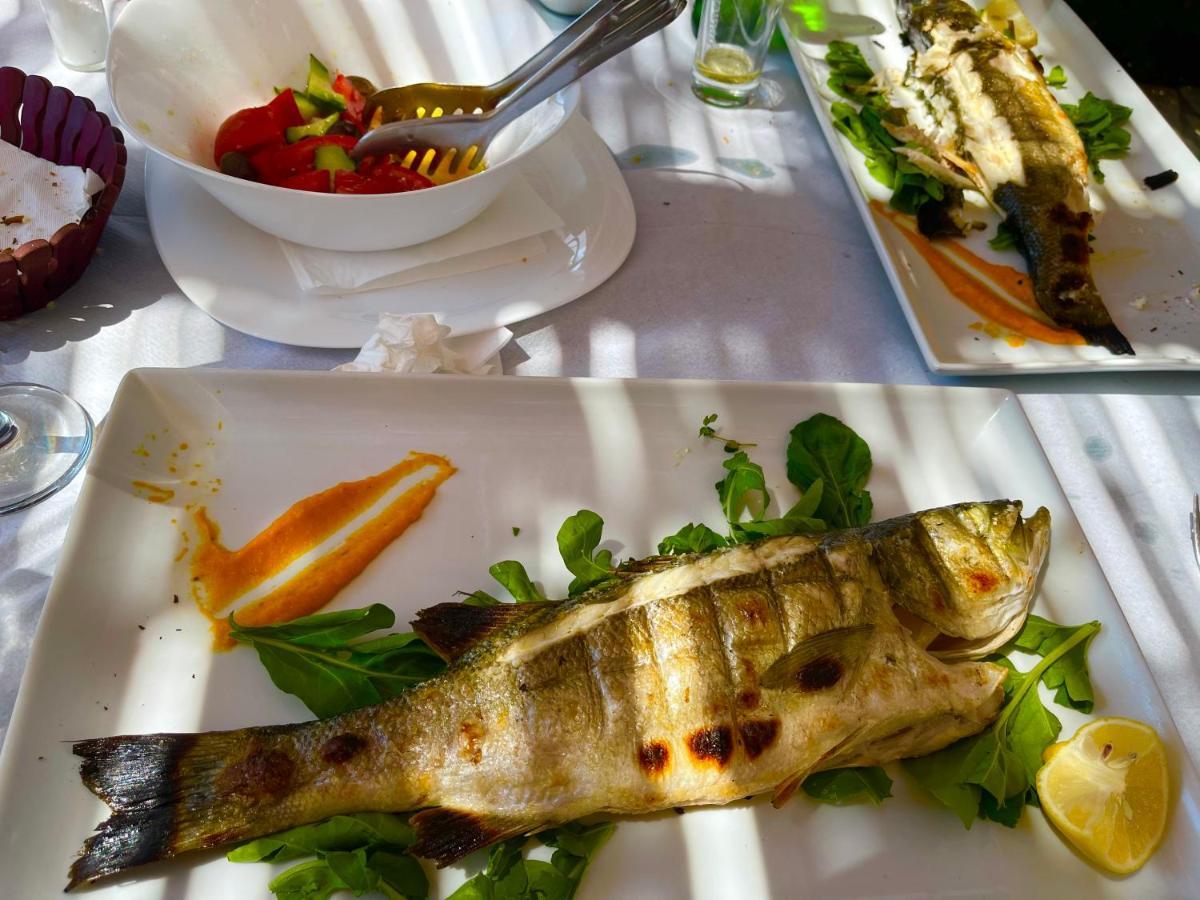Kred Hotel Orikum Dış mekan fotoğraf