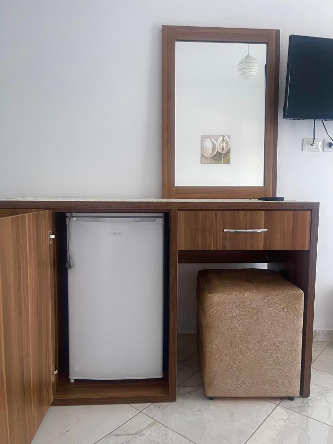 Kred Hotel Orikum Dış mekan fotoğraf