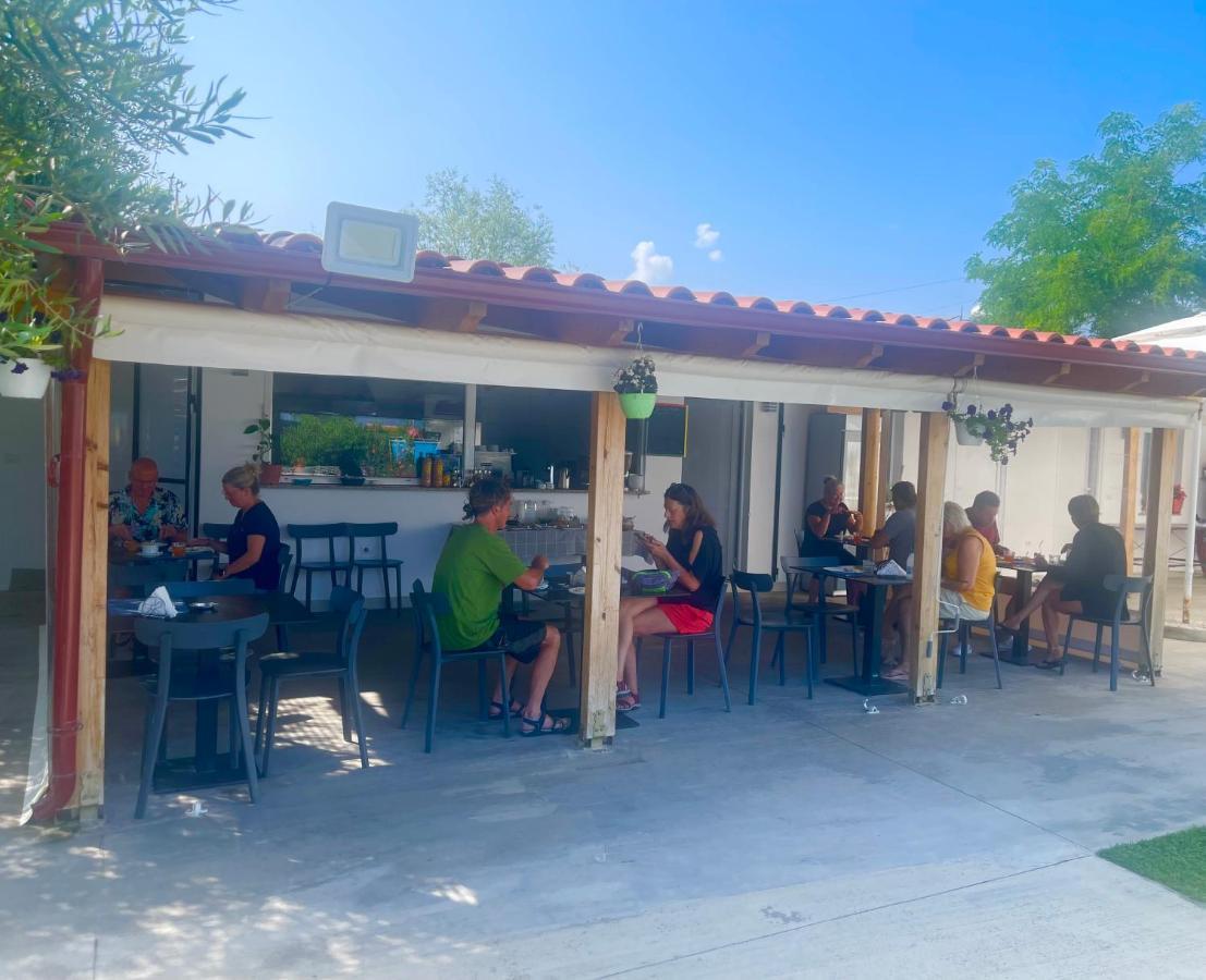 Kred Hotel Orikum Dış mekan fotoğraf