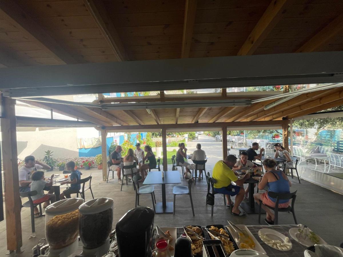Kred Hotel Orikum Dış mekan fotoğraf